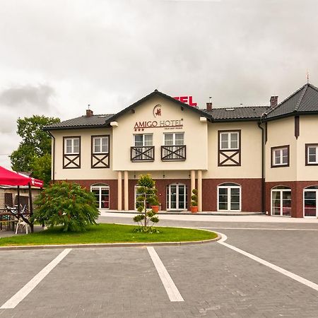 Amigo Hotel Сулеювек Екстер'єр фото